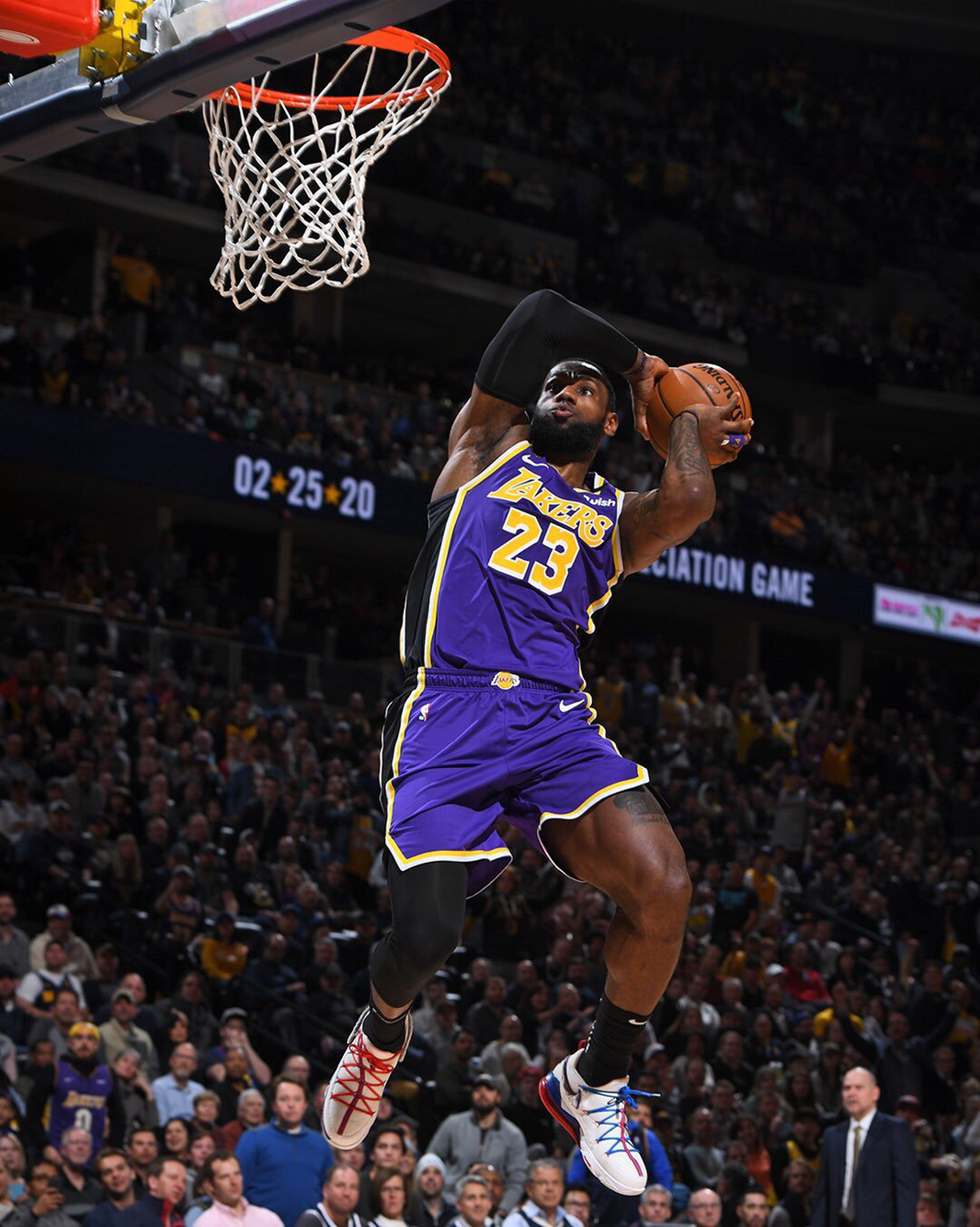 步走向总决 步走向总决